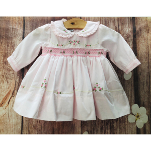 Robe d'été tissée à rayures pour fille, tenue smockée, fabriquée au Vietnam - Product Image 6