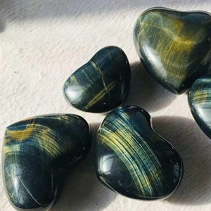2024 Latest Blue Tiger Eye Agate Puffy Heart <strong>Crystal</strong> for <strong>Solar</strong> <strong>Plexus</strong> <strong>Chakra</strong> Carved Gemstone Wholesale for Home Decoration Love - Product Image 5