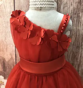 Vente en gros de vêtements pour enfants au design élégant dernière arrivée robes pour bébé fille à exporter en gros