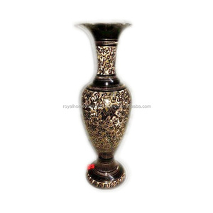 Modern Home Decoration Red and Black <b>Colour</b> Brass Flower Vase <b>Set</b> of Three Table Decorative Flower Vase in Affordable Price - Product Image 4