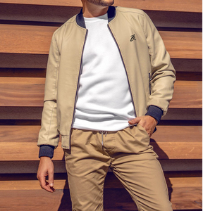 Chaqueta de bombardero de cuero de poliéster 100% personalizada para hombre, beige con cuello levantado acanalado, piel de vaca para el invierno - Product Image 6