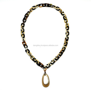 Collier artisanal en corne de citrouille, nouvelle collection de bijoux en vrac art et artisanat, - Product Image 1