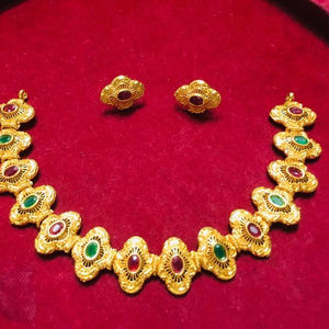 Feuilles vertes collier marron clair bijoux de mode avec placage à l'or avec perle comme pierre principale conception de Logo personnalisable - Product Image 2