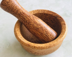 Mortero y Maja de mortero de madera de coco Pestel para herramientas de especias de hierbas cocina herramientas de triturador de madera 99 DATOS DE ORO - Product Image 3