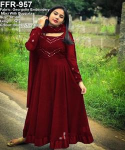 Nouveau Dernier Look Rich Party Wear Georgette Imprimé Crêpe Indien Filles Porter Prêt à Porter Pas Cher Bas Prix En Gros Surat Vêtement - Product Image 3