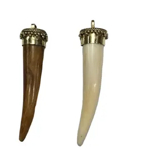 Collier pendentif en os époxy en gros de forme froide, bijoux en bois de résine pendentif en bois et os