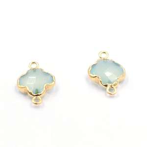 Aqua Calcedonia Latón Chapado en oro Quatrefoil Forma Conector con fianza 15-17mm Tamaño - Product Image 4