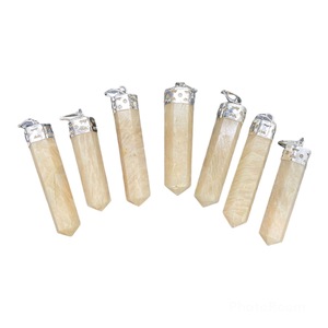 Vente en gros de magnifiques pendentifs en pierre de lune pêche faits à la main avec des motifs de balles et de crayons avec des pierres précieuses - Product Image 1