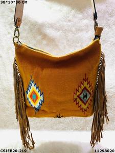 Dari Accessoire de sac de soirée en laine de coton élégant et élégant pour les événements formels - Product Image 6