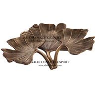 Plateau en aluminium de forme unique en forme de feuille de couleur argentée fantaisie pour servir des desserts et des fruits secs