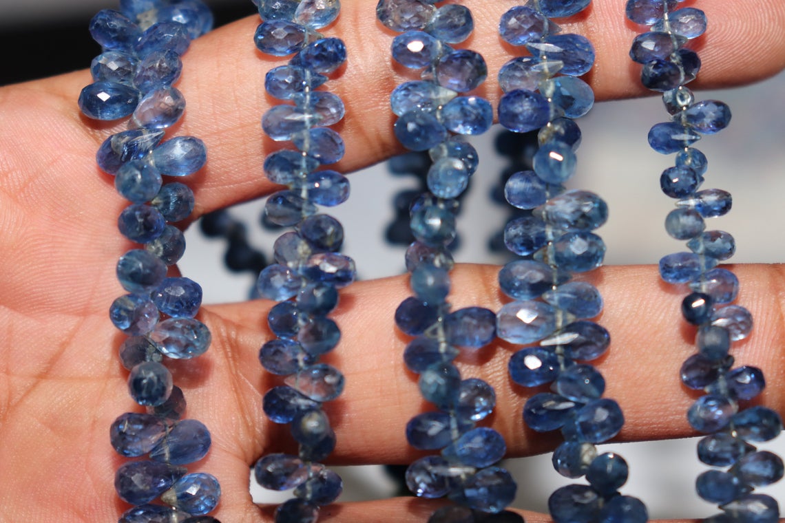 เช่นเดียวกับภาพ