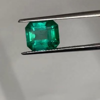 Esmeralda Zambiana de Corte Esmeralda, Calidad AAA+, Sin Tratar, 3.95 Quilates, Gema Verde Intenso Natural con Certificación IGI, Corte Excelente