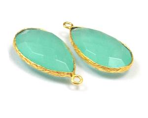 Aqua Calcedony Connecteur de lunette à facettes en forme de poire fait à la main en argent sterling plaqué or Composants de bijoux en pierres précieuses - Product Image 3