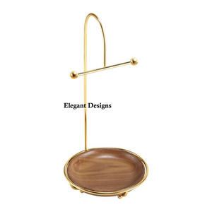 Dernière arrivée Premium Qualité Métal Bijoux Stand À La Main Traditionnel Designer En Gros Fantaisie Décoratif Stand Bijoux Stand - Product Image 3