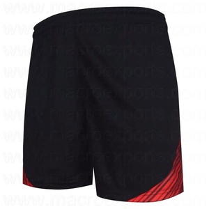 Maillot de football personnalisé tendance avec manches courtes en mesh léger pour l'entraînement sportif - Product Image 6