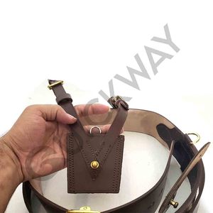 เข็มขัดหนังแท้สีน้ำตาลที่กำหนดเองกระเป๋าสะพายไหล่สายรัดหัวเข็มขัดหัวเข็มขัดแบบด่วนอุปกรณ์เสริมสำหรับงานพิธีแบบกำหนดเองของอุตสาหกรรม - Product Image 5