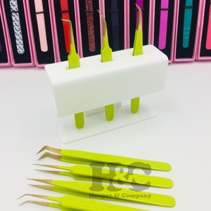 แหนบขนตาปลอมขนมิงค์ทำจากสเตนเลสพร้อมปลายทองออกแบบโลโก้ได้อย่างยั่งยืน - Product Image 2