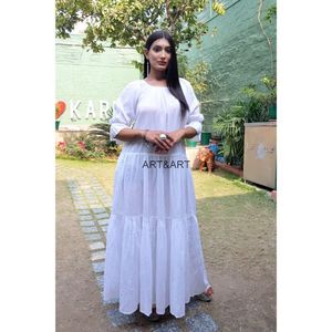 Robe midi en coton bohème blanche, personnalisation pour femmes, col en V à étages, nouvelle taille naturelle, lavable, tenue de soirée - Product Image 1