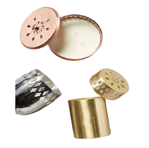 Conteneur de rangement pour bougies en laiton doré fait main de luxe, élégant pot en étain pour la cire, parfait pour la décoration intérieure élégante et le style d'événements - Product Image 1