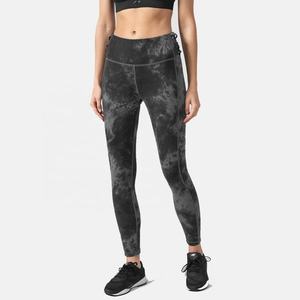 Ensemble de sport deux pièces personnalisé avec logo 2026 pour femme – Soutien-gorge de sport à col rond et taille haute et leggings – Spandex/Polyester – Idéal pour la gym et le yoga - Product Image 2