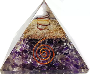 Pyramide d'orgonite Pyramide d'orgone en vrac 7 chakras avec arbre de vie Pyramide d'orgonite énergétique en résine de cristal naturel à vendre - Product Image 5