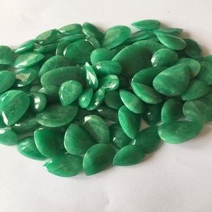 Piedra preciosa suelta Esmeralda natural de grado AAA, corte ovalado, color verde con certificado IGI - Product Image 4