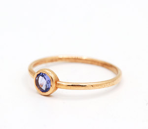 แหวนพลอยแทนซาไนต์ชุบทองคำแท้จากธรรมชาติ Memoria Jewels เงินแท้ 925 เครื่องประดับทำมือ ขายส่ง รับรองคุณภาพ - Product Image 2