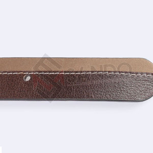 เข็มขัดหนังวัวแท้หรูหราคลาสสิกสำหรับผู้ชายความยาวและการออกแบบที่กำหนดเองพร้อมหัวเข็มขัดเหล็กโลโก้ส่วนตัว - Product Image 4