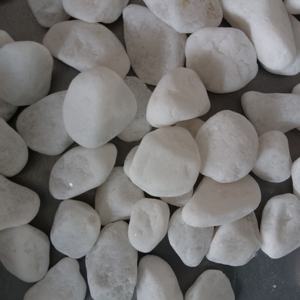 Galets et galets de rivière naturels de grande taille Pierre de gravier blanc de quartz de qualité supérieure à un excellent rapport qualité-prix - Product Image 1