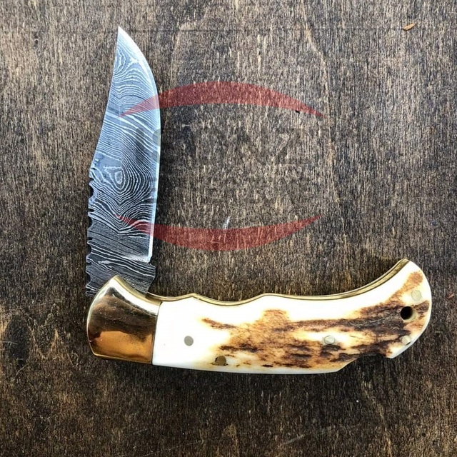Handmade Damascus Folding Pocket Knife Rosewood Handle Outdoor Survival Knife