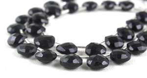 Perles de pierre précieuse de Tourmaline noire naturelle à facettes en forme de cœur, vente en gros, 14 pièces de qualité supérieure - Product Image 2