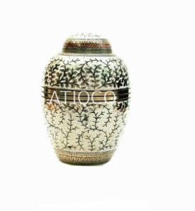 โกศบรรจุอัฐิทองเหลืองพิมพ์ลายตามสั่ง งานฝีมือประณีต ขนาดกะทัดรัด สำหรับพิธีฌาปนกิจ ของที่ระลึกสำหรับคนที่รัก อุปกรณ์งานศพ - Product Image 2