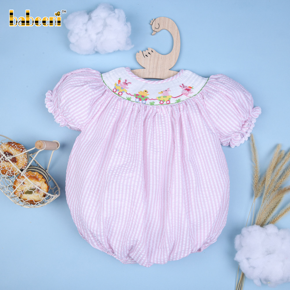 สีชมพูอ่อน