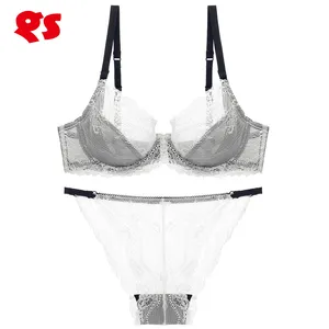 2021 Hot Verkoop Ultra-Dunne Sexy Ondergoed Transparant Kant 2 Stuk Dames Bh & String Set Sexy Lingerie