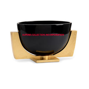 Bol de noix en métal noir brillant fait à la main avec support en or Bols de qualité supérieure par les fabricants et les fournisseurs - Product Image 1