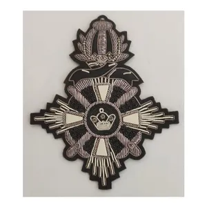 Badges en forme de roue nautique faits à la main Insignes en tissu brodé à coudre écologiques pour accessoires vestimentaires - Product Image 1