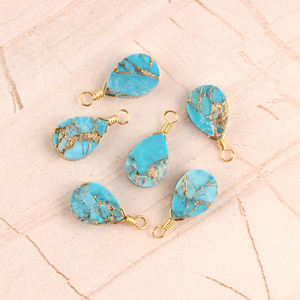 Colección de joyas al por mayor, Conector de oro en forma de pera turquesa de cobre azul, hallazgos de conector colgante de piedras preciosas de fianza única - Product Image 3