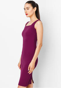 Fabricant OEM/ODM de robes décontractées pour femmes, écologiques, solides, sans manches, col carré, longueur genou, fabriquées au Vietnam - Product Image 4