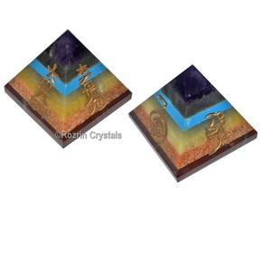 Wholesaler of Chakra Bonded Pyramid with Usui Reiki Symbol : Chakra Bonded Pyramid with Usui Reiki Symbol For Sale - Product Image 1