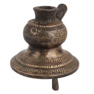 Base de Narguile Tradicional Tallada a Mano en Latón Antiguo, Esculturas de Tres Patas, Piezas Decorativas, Artículos de Regalo - Product Image 3