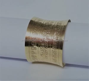 Porte-rond de serviette au design élégant de qualité supérieure en laiton pour les dîners et la décoration de la table à manger - Product Image 1