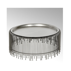 Table basse à dessus rond fini antique Base en métal classique Table au design unique Table basse décorative - Product Image 1