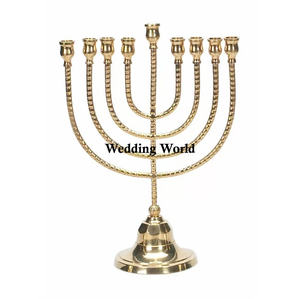 Bougeoir décoratif de luxe en métal fait à la main en gros de créateur Menorah bougeoir de fantaisie en gros fini argent - Product Image 5