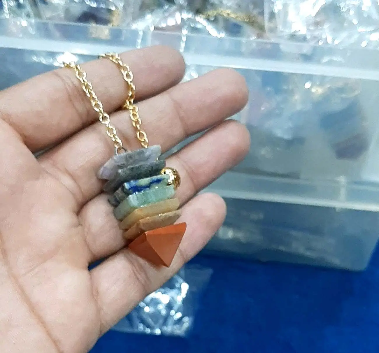 Naturale sette Chakra Aura gemme guarigione morbido pendolo in argento prezzo all'ingrosso prezzo all'ingrosso gioielli pendolo per regalo di compleanno