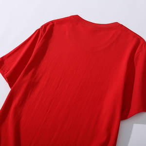 T-shirt uni de couleur rouge pour hommes T-shirt de haute qualité pour hommes fabriqué directement en usine au prix de gros - Product Image 2