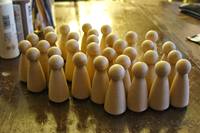 Poupée en bois peinte, vente en gros