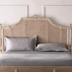 Luxury Bedroom Furniture Rattan <b>Bed</b> <b>Frame</b> <b>Soft</b> <b>Bed</b> Traditional Design Durable From Teak Wood Best Quality - Product Image 2