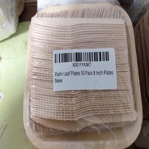 Plats et assiettes jetables écologiques en feuilles de palmier Areca Beau motif végétal biologique gravé Design carré rond naturel - Product Image 5