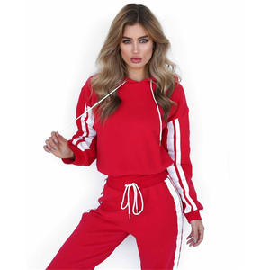 Ensemble de survêtements pour femmes sweats à capuche en coton et polyester ensembles de jogging combinaison d'exercice logo personnalisé - Product Image 5