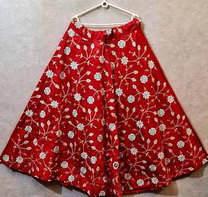 Hilo de bordado Georgette de tendencia con trabajo de impresión digital lehenga choli con dupatta mejor precio fabricante textil prenda alfanumero - Product Image 5